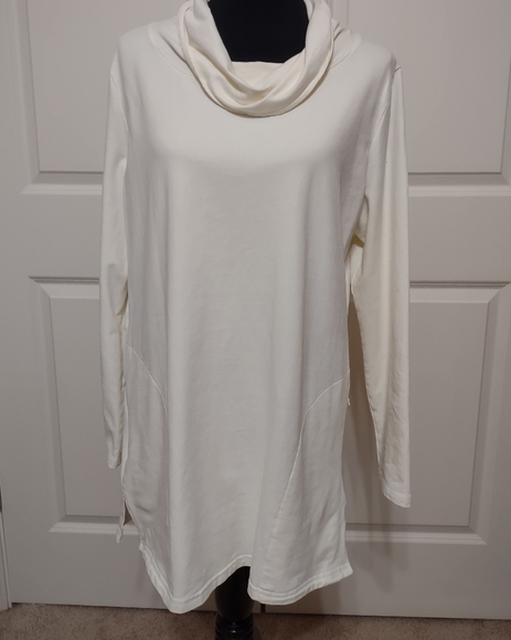 TravelSmith French Terry Cowl Neck Tunic EUC - Picture 2 of 9